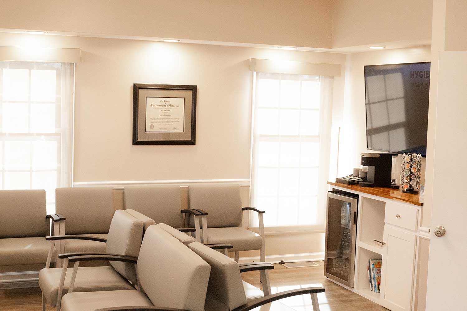 lobby-columbia-dental-group